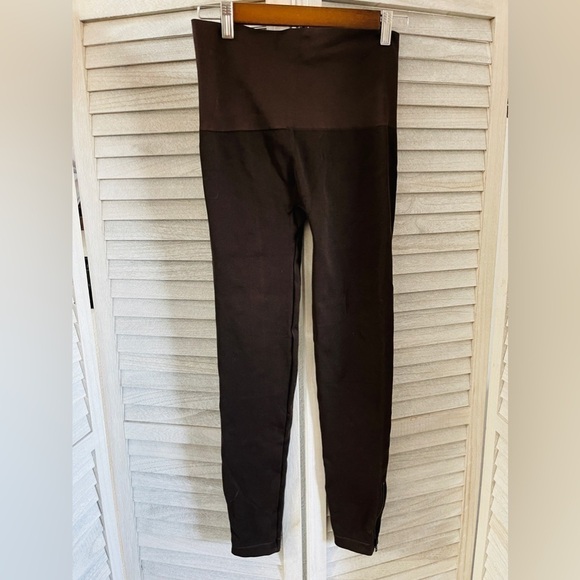 Spanx Leggings Women's Size 1X - Picture 2 of 5